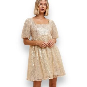 IN LOOM Gold Sequin Pearl Embellished Square‎ Neck Babydoll Dress Large | EUC